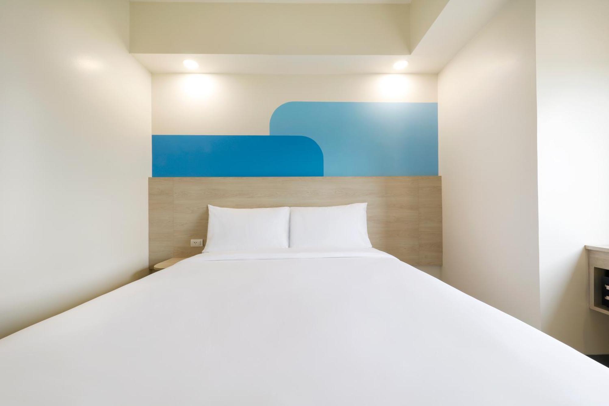 Hop Inn Hotel Davao Exterior photo
